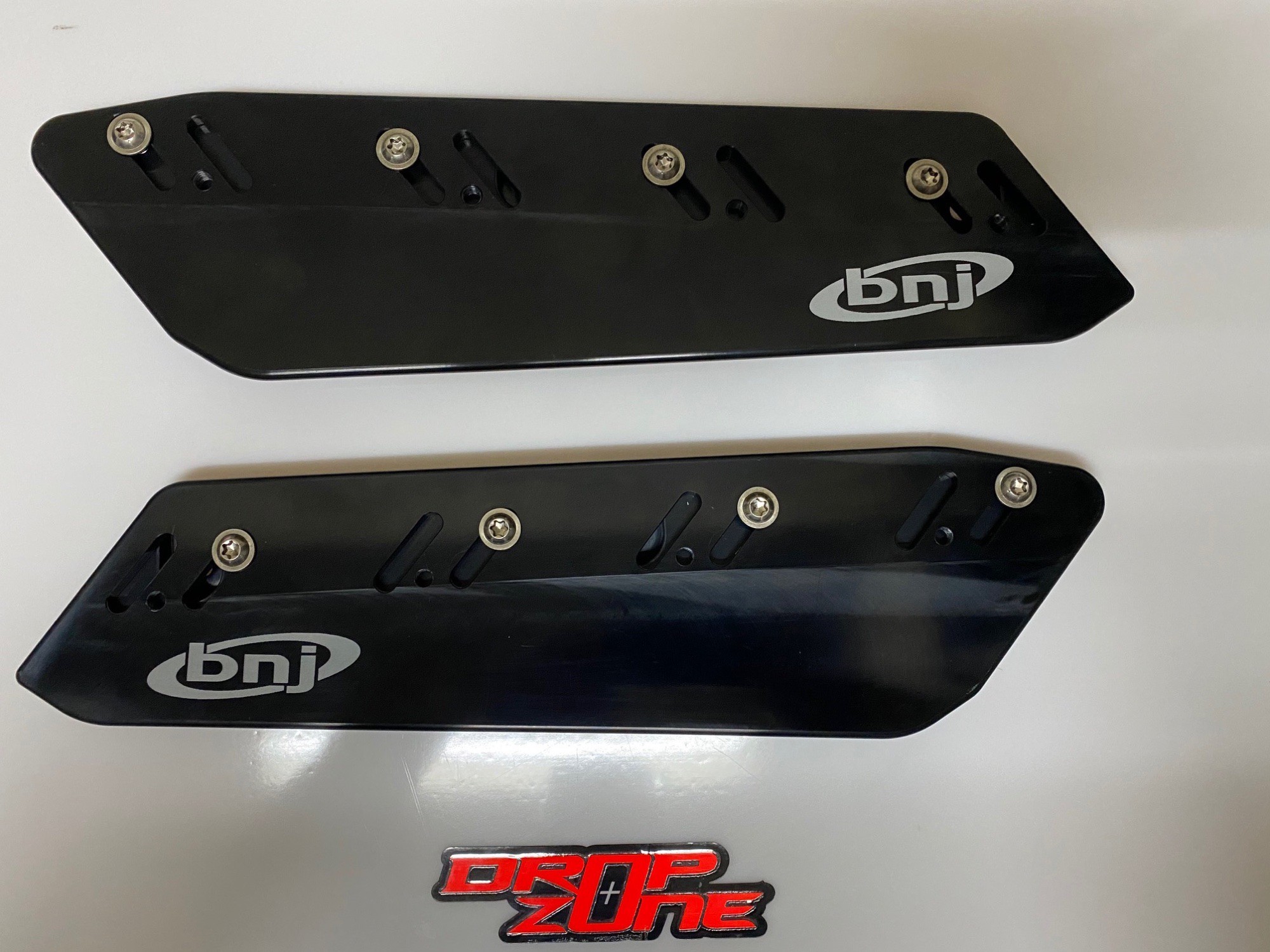 SPONSONS BNJ PARTS POUR SPARK