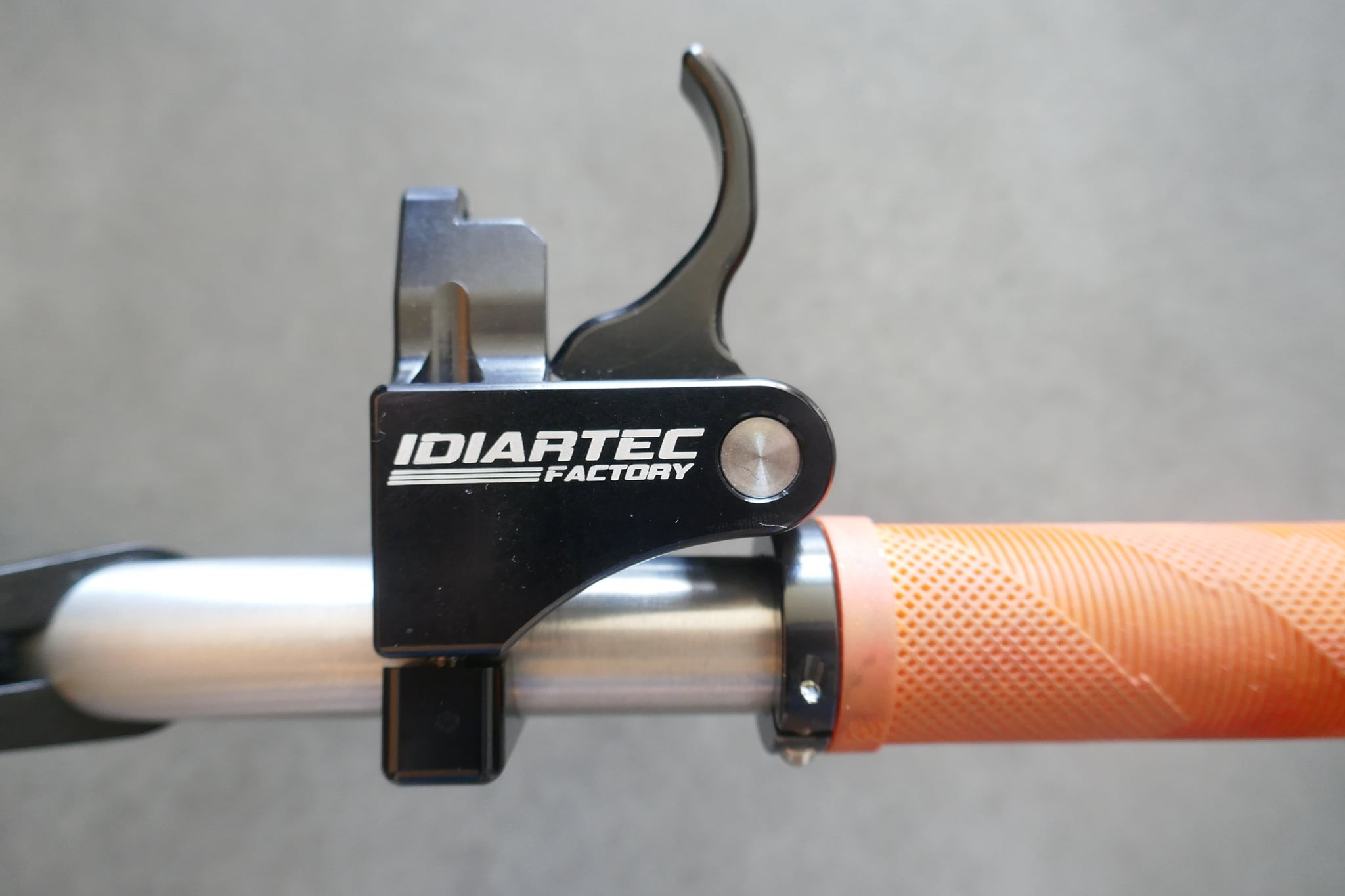 GÂCHETTE DROIT EX/GP1800