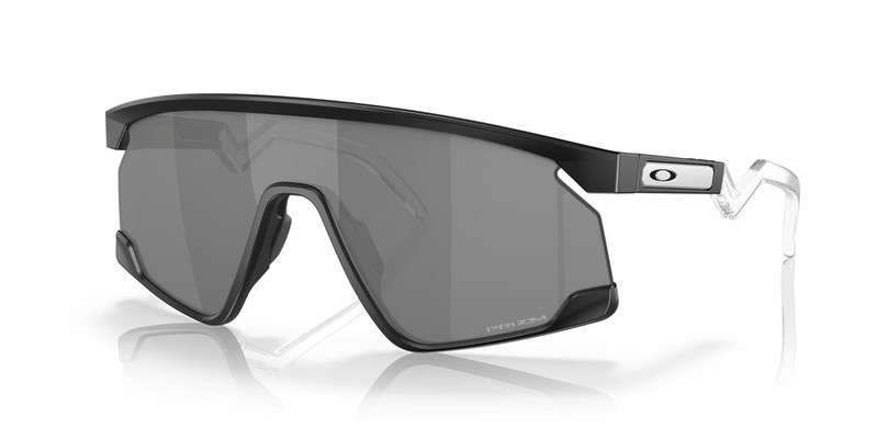 Lunettes de soleil OAKLEY...