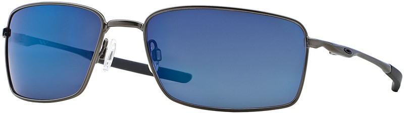 Lunettes de soleil OAKLEY...