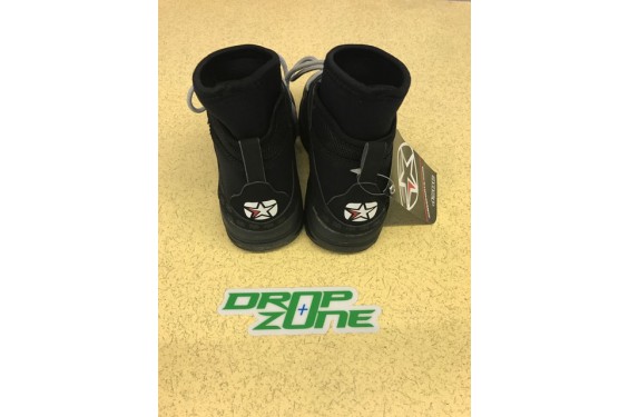 chaussures noires jet-ski en neoprene